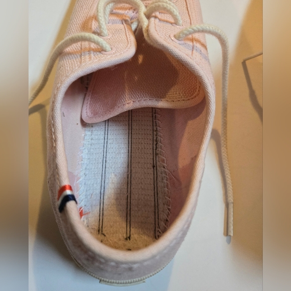 TOMS slip on shoes women's pink sneakers slippers size 9 lightly worn inside - Picture 7 of 7